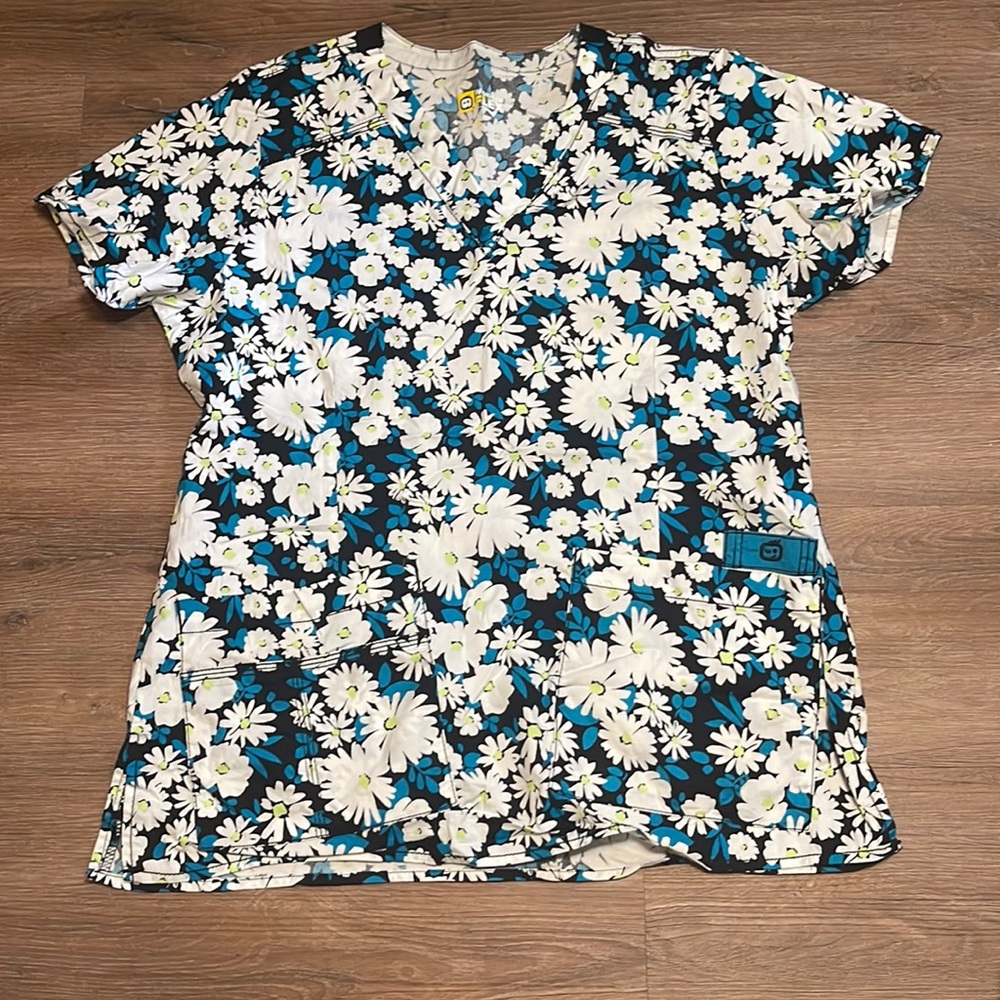 Blue Floral Women’s Scrub Top